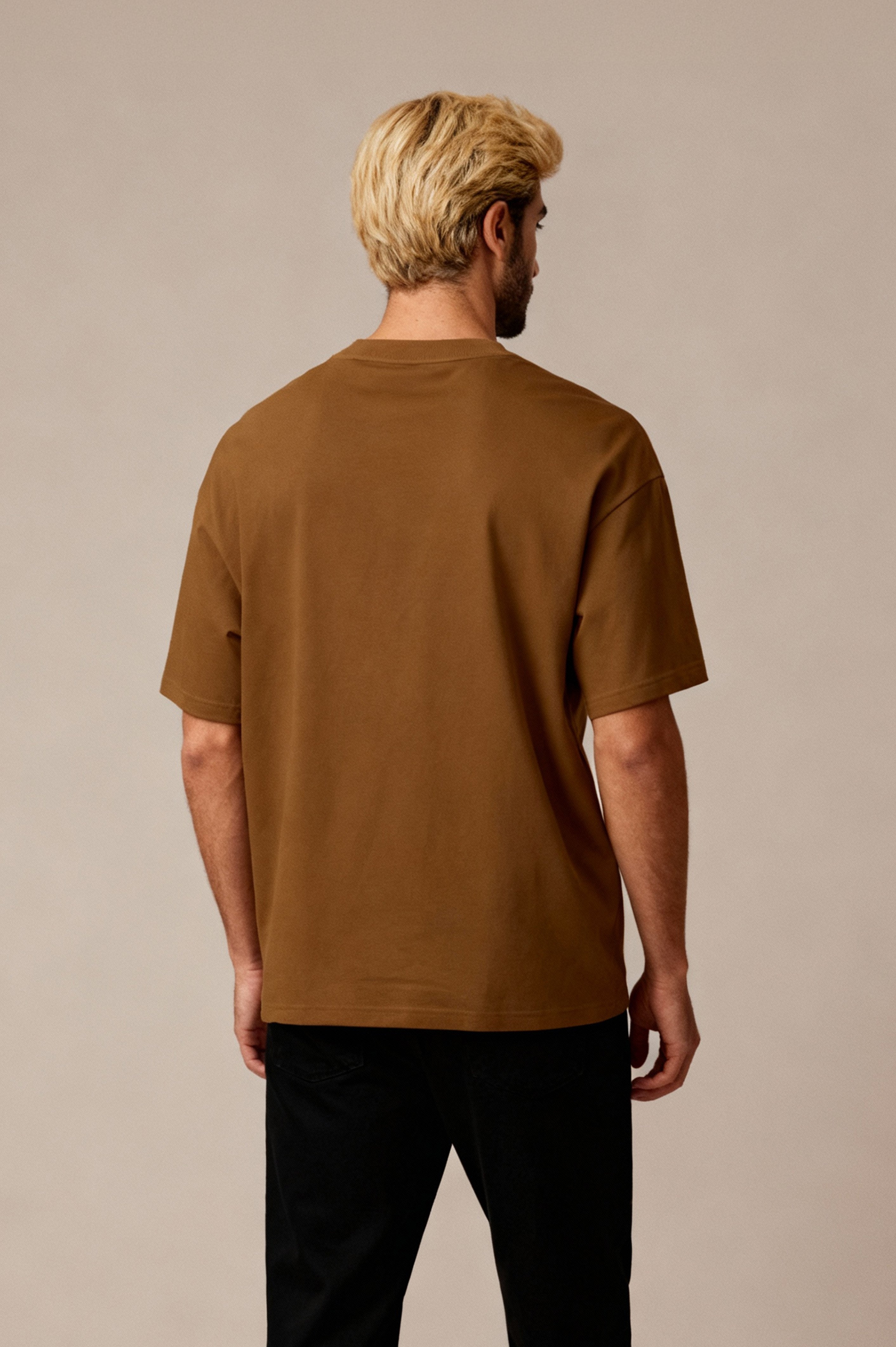 OVERSIZED FIT BROWN T-SHIRT