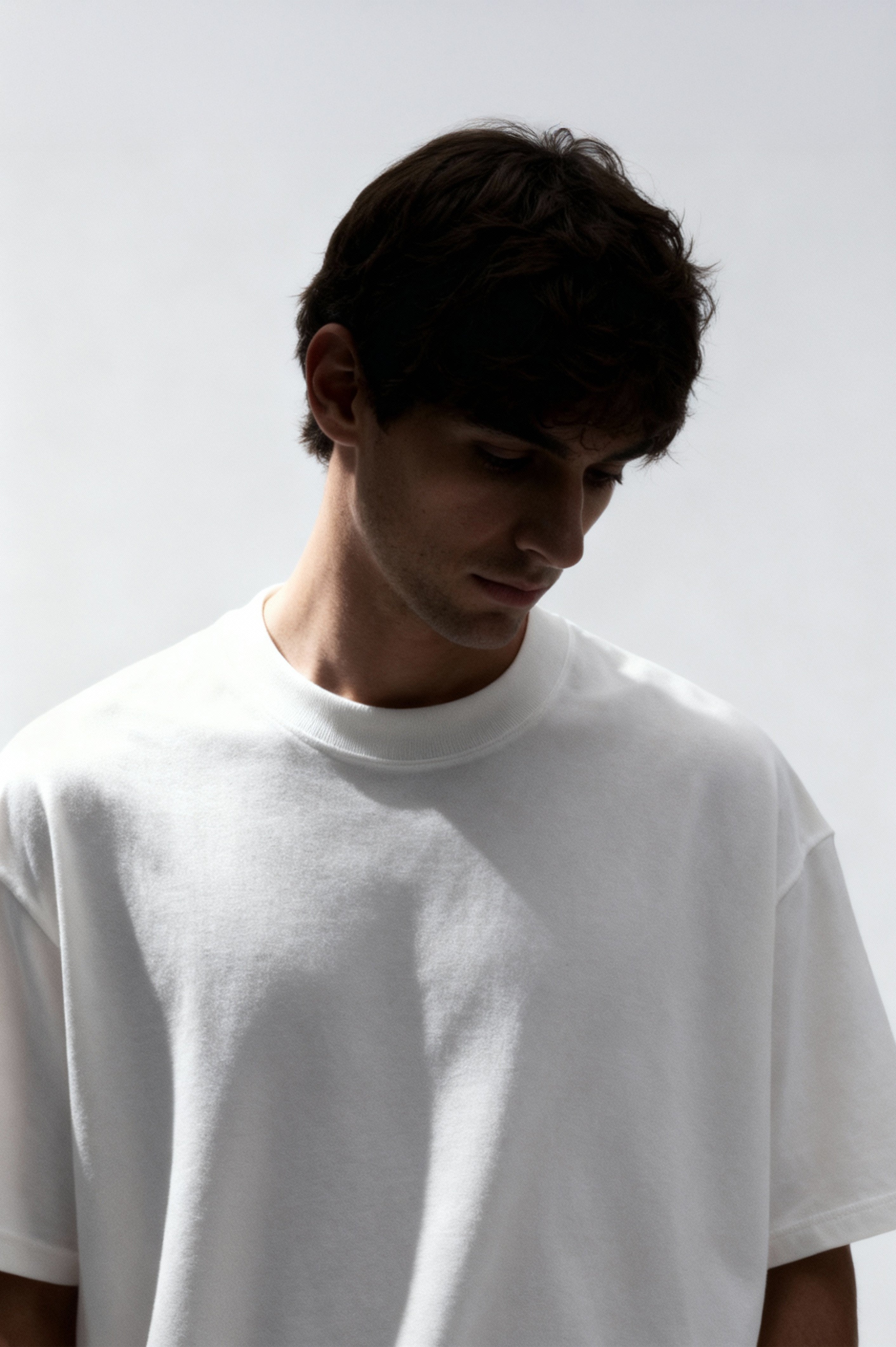 WHITE PLAIN OVERSIZED T-SHIRT